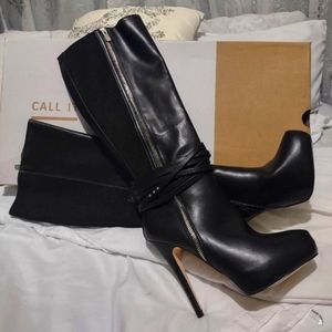 Boots black (heeled) offers welcomed